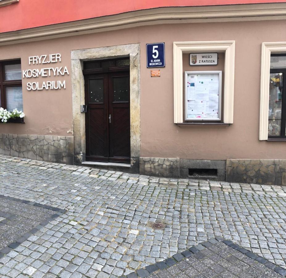 Ferienwohnung Nad Galerią Duszniki Zdrój Exterior foto